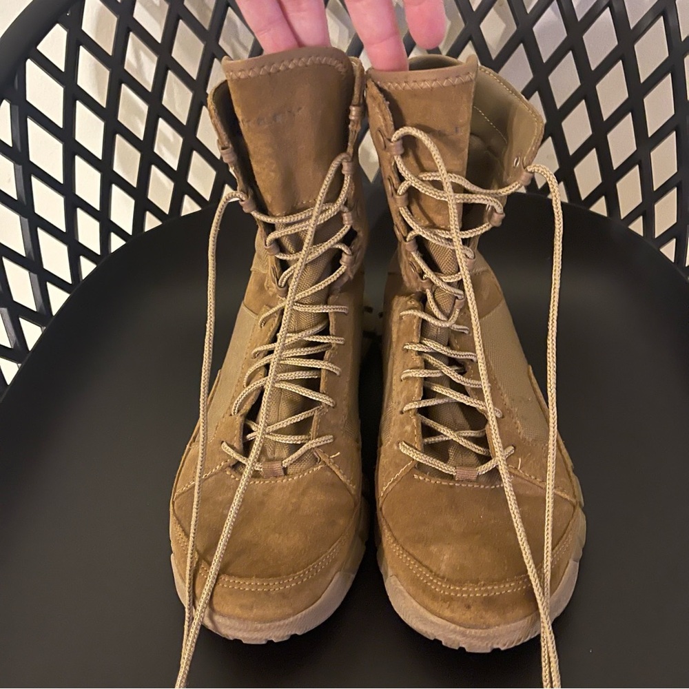 Oakley Combat Boots